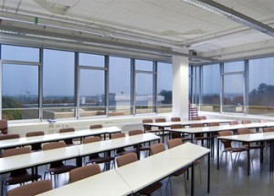 Folienrollos eigen sich sehr gut für Arbeitsräume